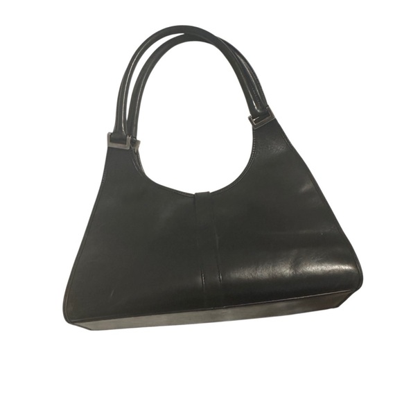 Gucci Black Leather Shoulder Bag with Silver Hardware - Picture 3 of 11